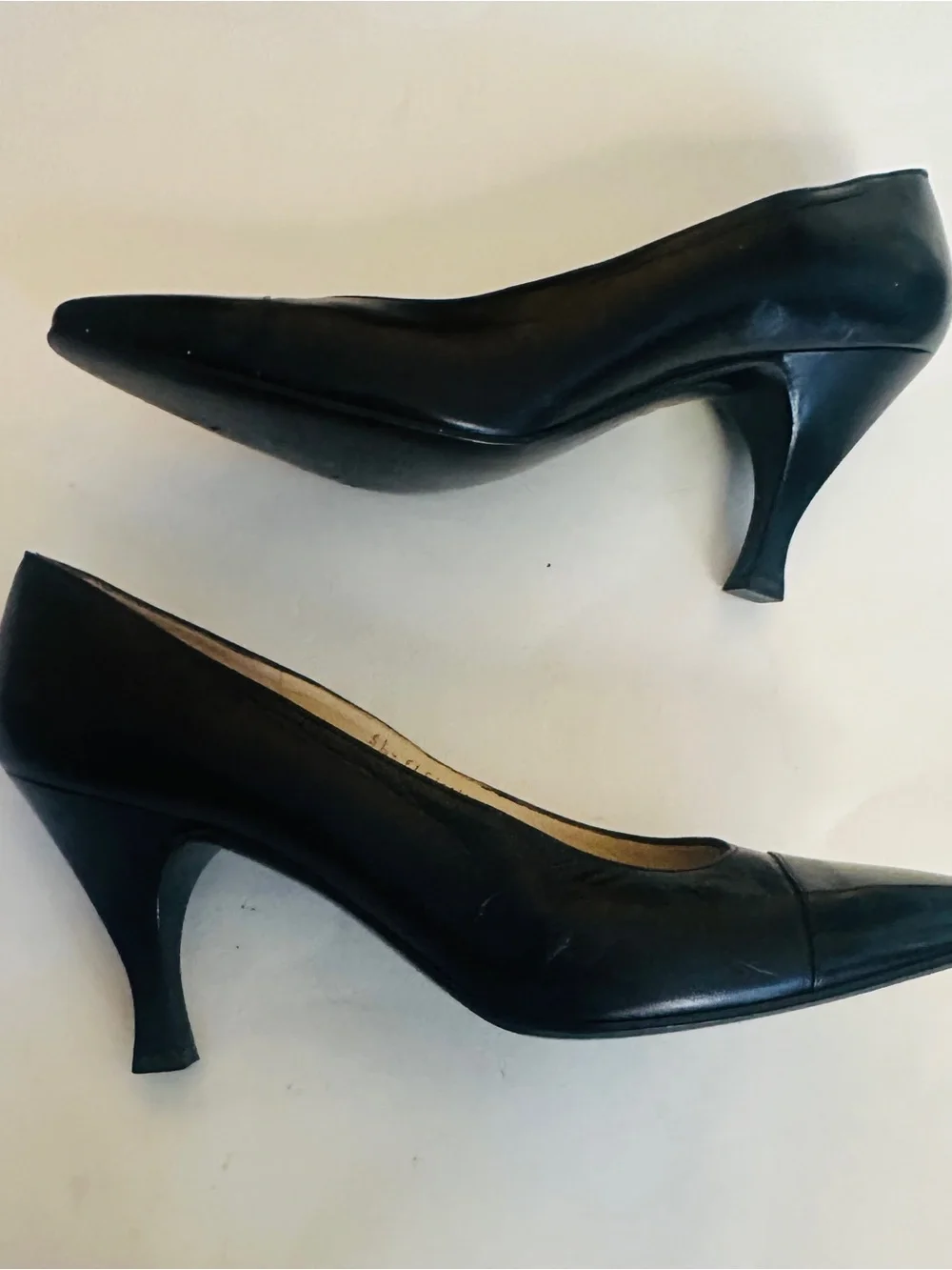 Rene Mancini Paris Black Leather Heels Slip On Pointed Toe  Size 37 EU 6.5 US